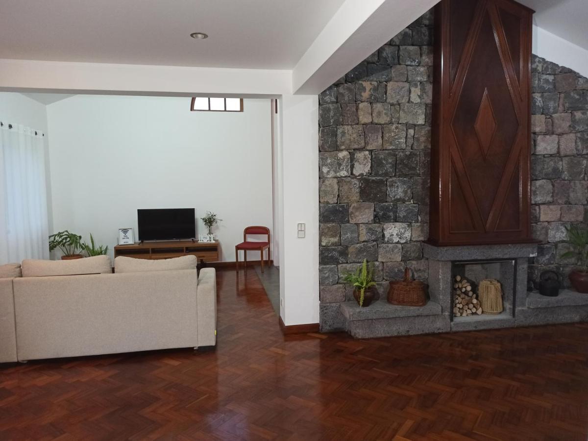 Dutra'S House Villa ออร์ตา ภายนอก รูปภาพ
